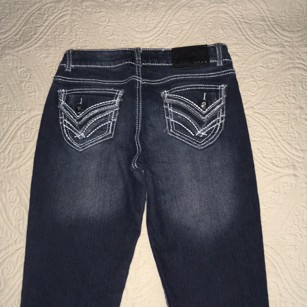 Jeans - Picture 2 of 4